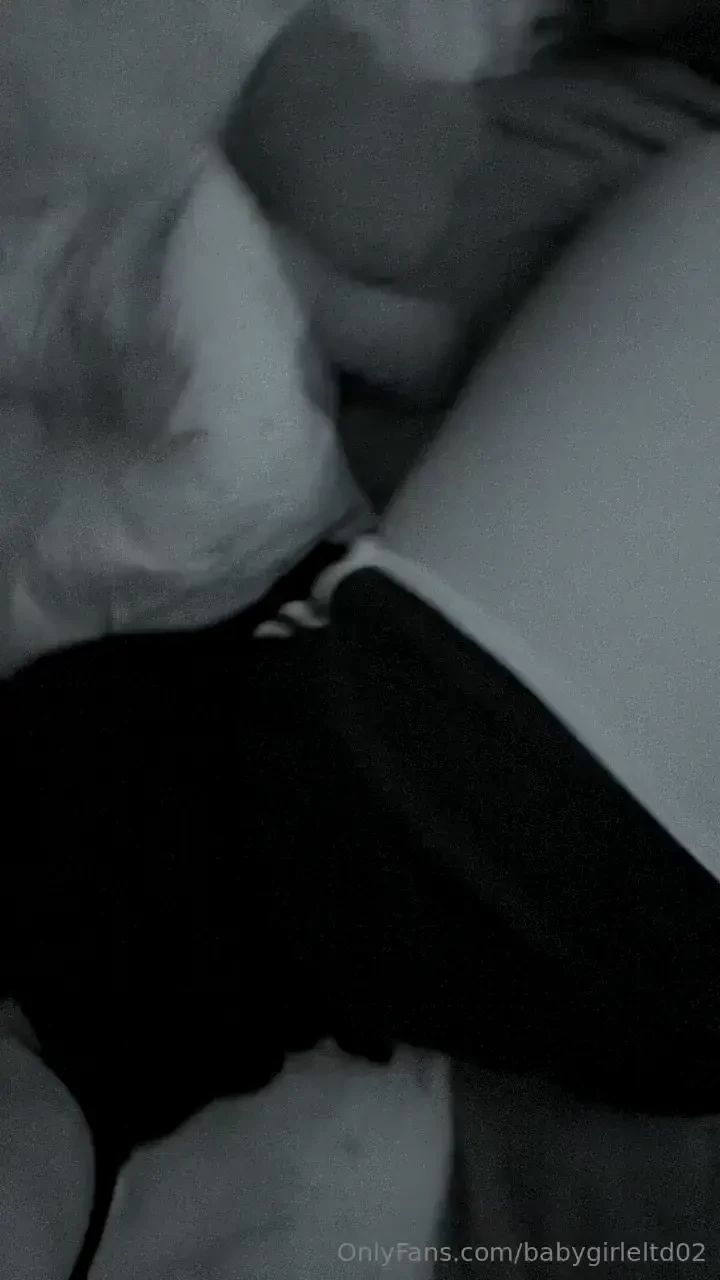 Happy new years eve i m going to do another giveaway going into 2025 