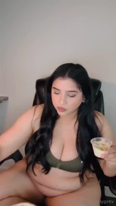 Mmmmmm part 85