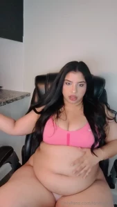 Stay tuned for this 19 minute mukbang make sure to check your dm this part 1