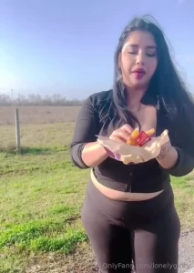 Taco bell literally makes my pussy moist