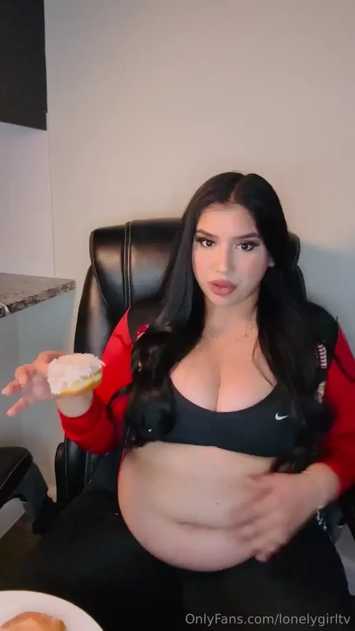 Stay tuned for my donut video hehehhe mmmmm tasty 15 