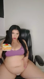 I love being a fat pig