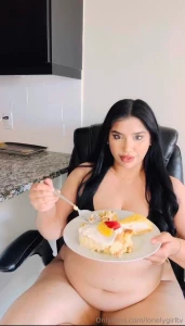 Check your dm for my new video to help me grow baby part 1