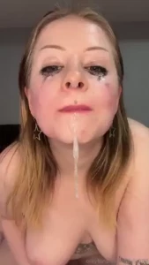 Silly lil spit play vid hehe