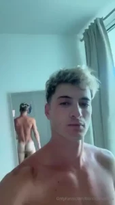 Buen d a miami hoy tengo una grabaci n con 2 cubanos y un colombiano