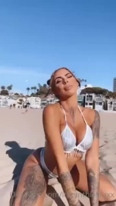 I was a little naughty this morning come see what i did in public