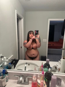 I feel like i m losing weight and gaining weight at the same time my