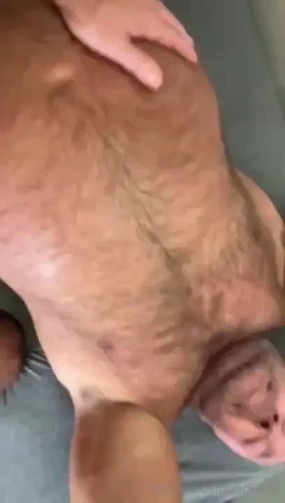 Belly rubs are always welcome 