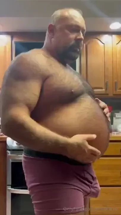 I couldn t feel any fuller lol how does daddy s big gut look to you 