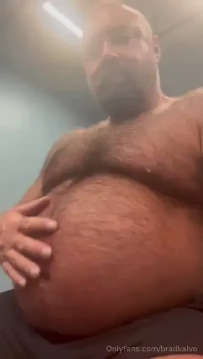 Hey boys who wants to rub daddy s hairy gut 