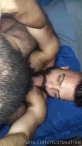 Hard to find someone hairy r than me but i did full thresome at