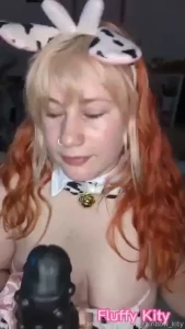 Suuuuper grote dildo ik heb hem proberen deepthroaten maar was echt