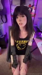 A lil short one for ya lllll to hold my loves over the pup has been on