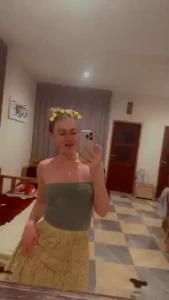 Hehe a few cheeky snaps of me i ve been packing up getting ready to part 1