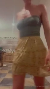 Hehe a few cheeky snaps of me i ve been packing up getting ready to