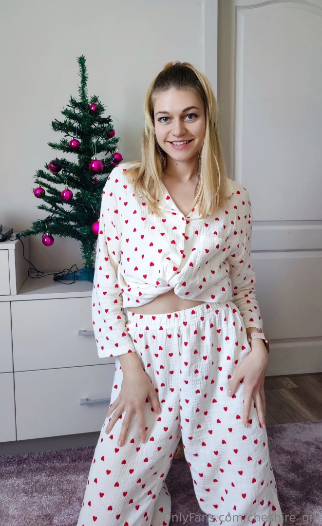 Do i look cute in my pyjama part 4 