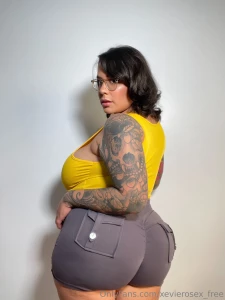 Stop staring just do what you want to me i ll wait for you at https