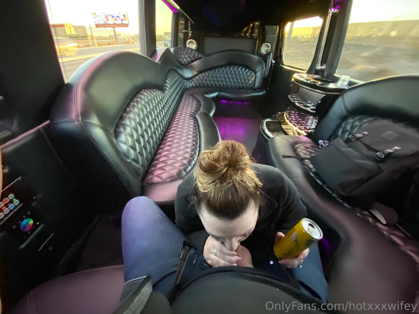 Limo s head are always raegan 