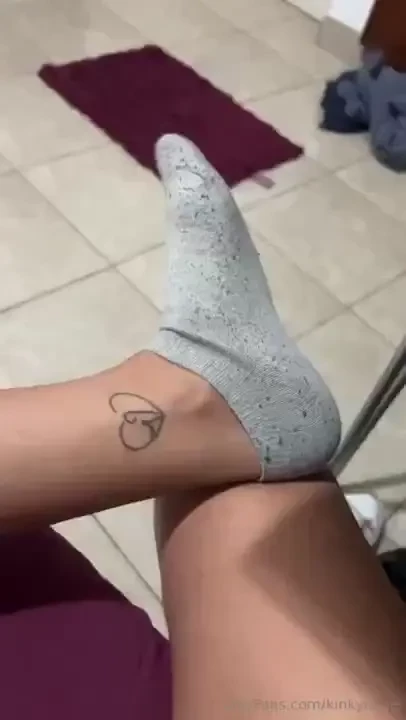 Good night my feet and i tell you 