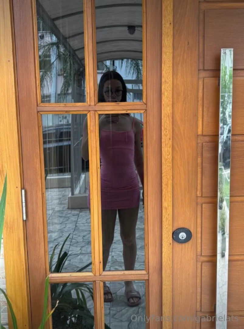 U see me standing at ur door wearing this whats the first thing u do 