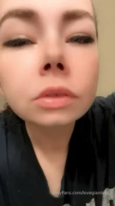 lovegiantess - Gulping you down and feeling you squirm ugh i could cum just thinking 