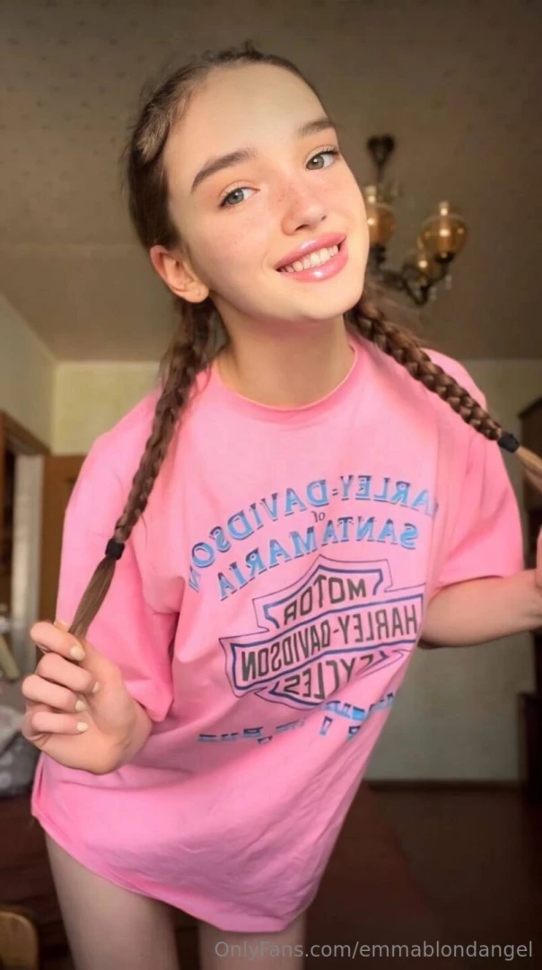 Omg she just made her page free to sub paw69 paw69 gorgeous babe has part 31 