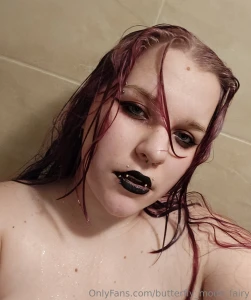 Content uplouded water wet hair nudity and gorgeous tilts