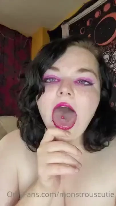 Just a sloppy ahegao slut for you custom request 