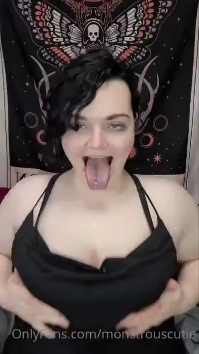 Come here daddy i want to show off my ahegao for you custom request part 1 