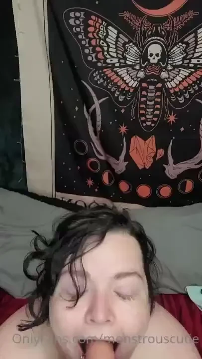 A small compilation of masturbation ahegao and head on my beige dildo 