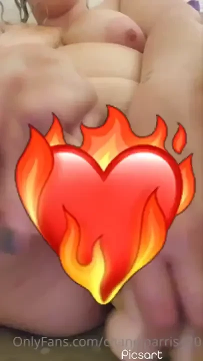 Tip this post 2 to unlock this clip now in your dms full package 