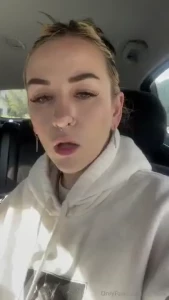 Who wants to sit in my car while i gas it up with my fucking foul