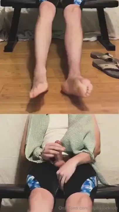 Watch daddy jerk off before i go swimming laps 