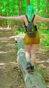 Just a lil booty jigglin while walking around the woods fyp petite