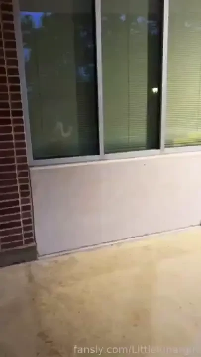 Peeper test cute outdoors gamergirl petite fyp 