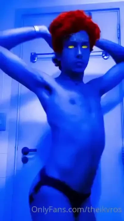 Xxx-men just playing around with this filter and feeling my mystique 