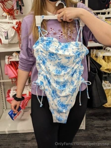 Do you wanna see more of my body in this tight swimsuit part 1
