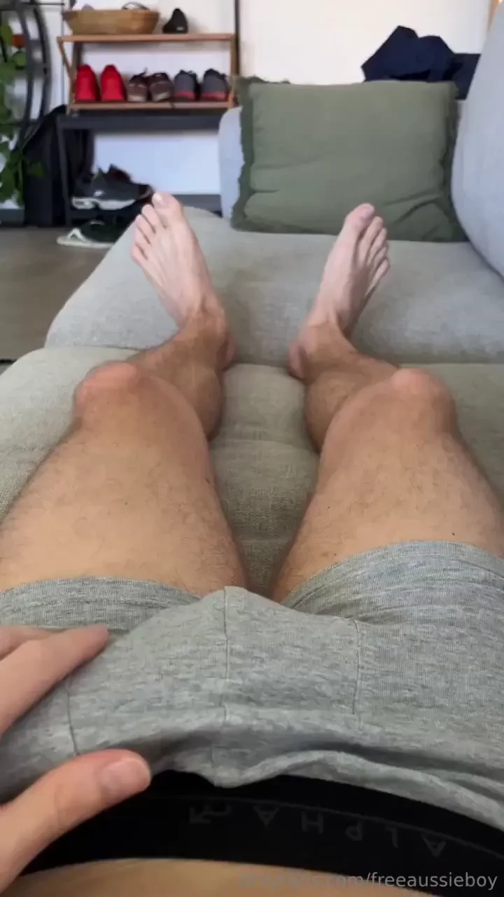 Fuck i get horny after a good sweaty workout need a good boy at my 