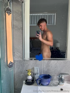 Sweaty fresh haircut plenty for you to goon and edge to