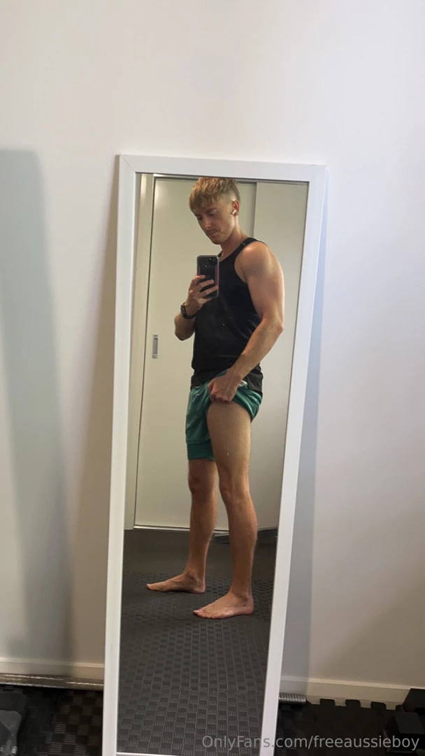 Damn i love get sweaty and ripe after a good workout start on your 