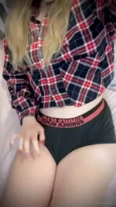 Wiggle wiggle unlock the long version in ur dm and celebrate cummas