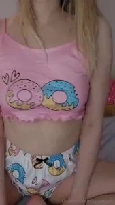 Im so shy about my booba do u like my small booba i promise i have