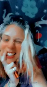 Hey babes dm me for custom content