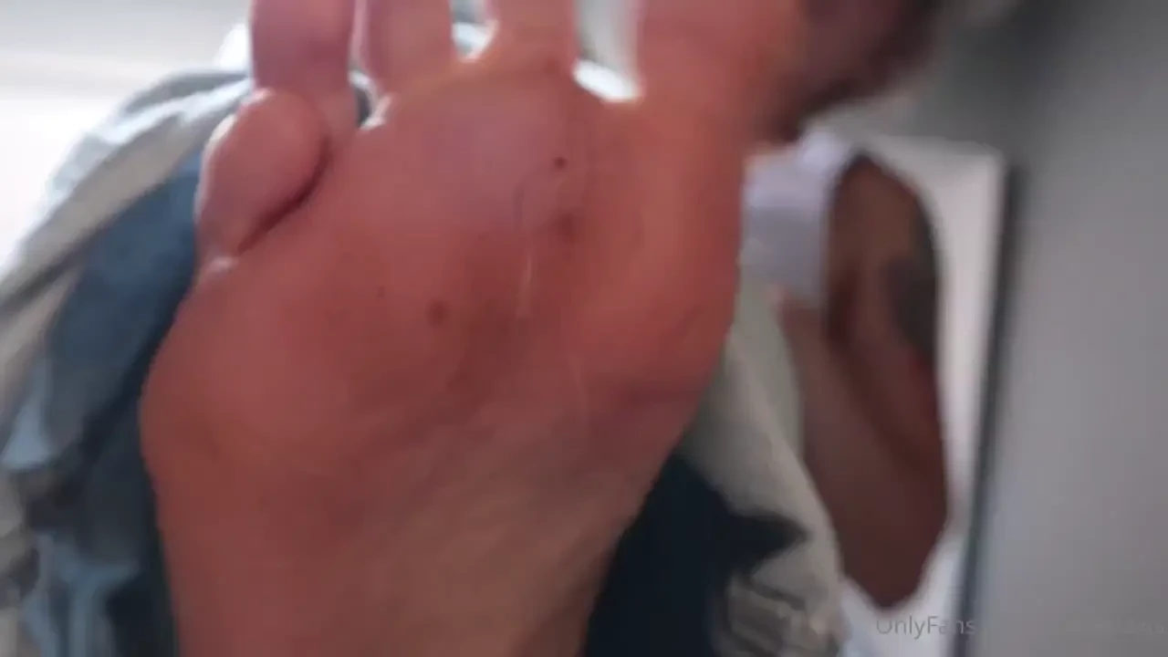Limpia mis pies sucios cerdo 