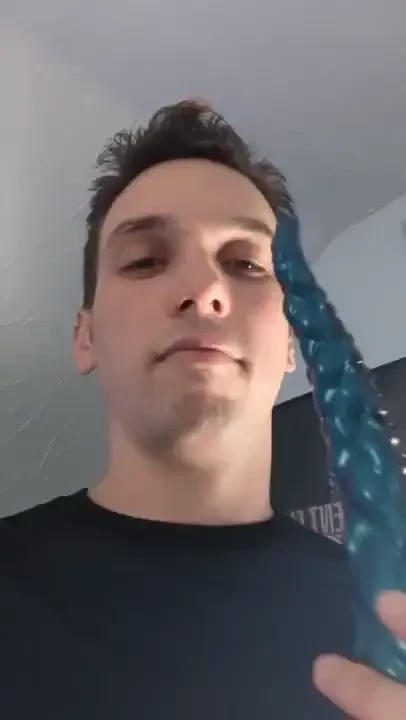 Leon is gonna be in trouble 