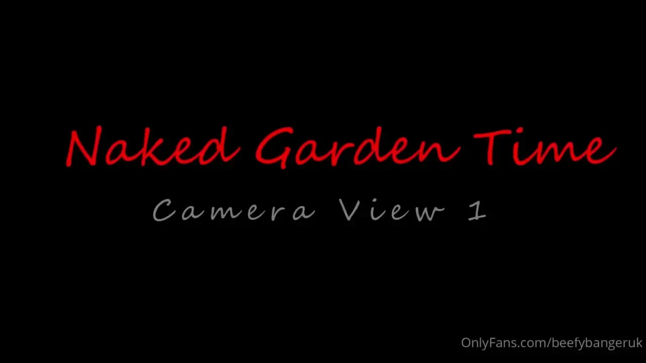 Cheeky nudist fun outdoors in the garden as dolly_model pegs out the 