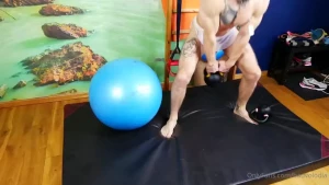 Trening with sinnermantop