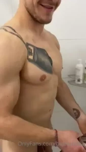 I like take a shower together could you wash ma back