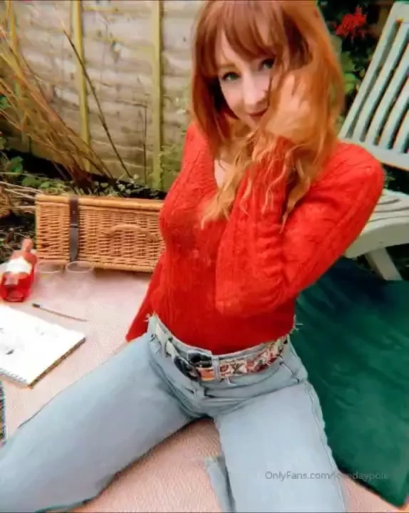 Doodling in the garden 