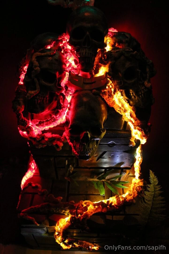 I was in an escape room this weekend with some friends the room was 